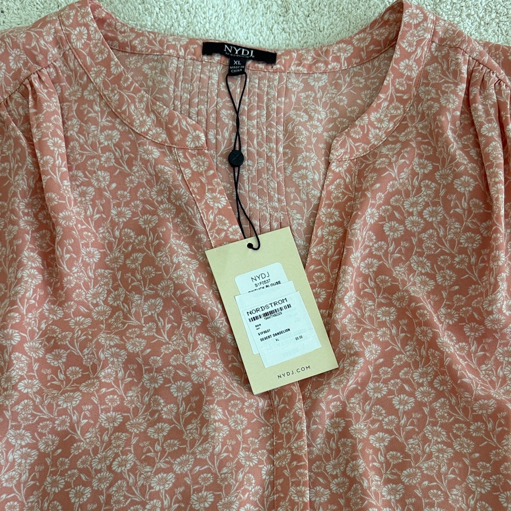 NYDJ Women's Blush Floral Blouse